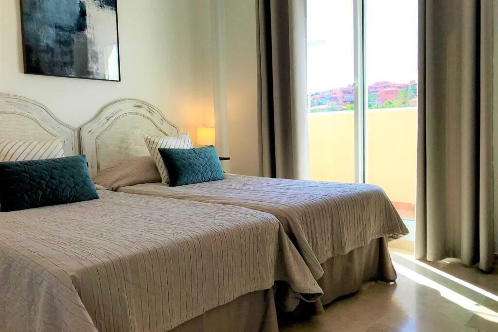 Penthouse Bermuda Beach 2 Estepona Extérieur photo