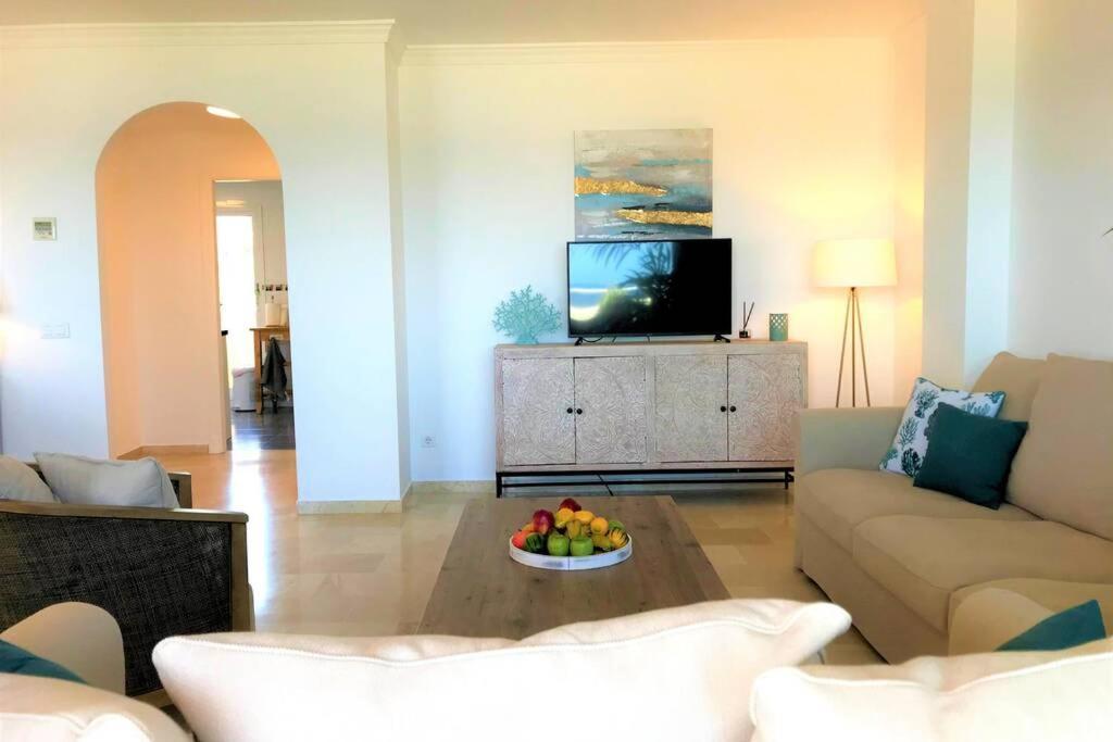Penthouse Bermuda Beach 2 Estepona Extérieur photo